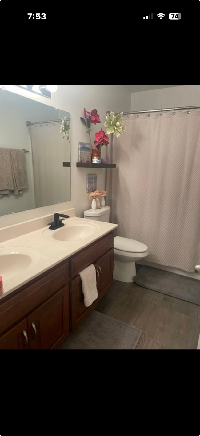 Photo - 1722 Bennington Dr