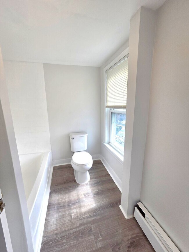 Photo - 22 Johnson St Unidad 3F