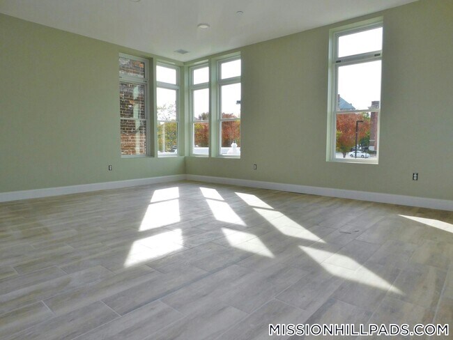 Photo - 409 Dudley St Apartment Unit 5