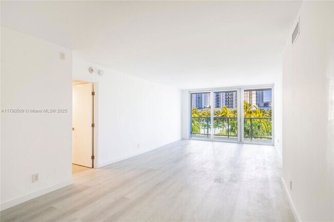 Photo - 100 Bayview Dr Unidad 314