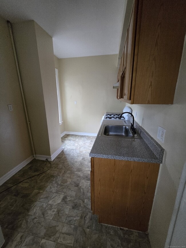 Photo - 114 Hurlburt St Unit 1