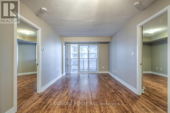 Photo - 20 Blue Jays Way Unit 1702