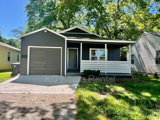 Building Photo - 4514 Monroe Ave Rental