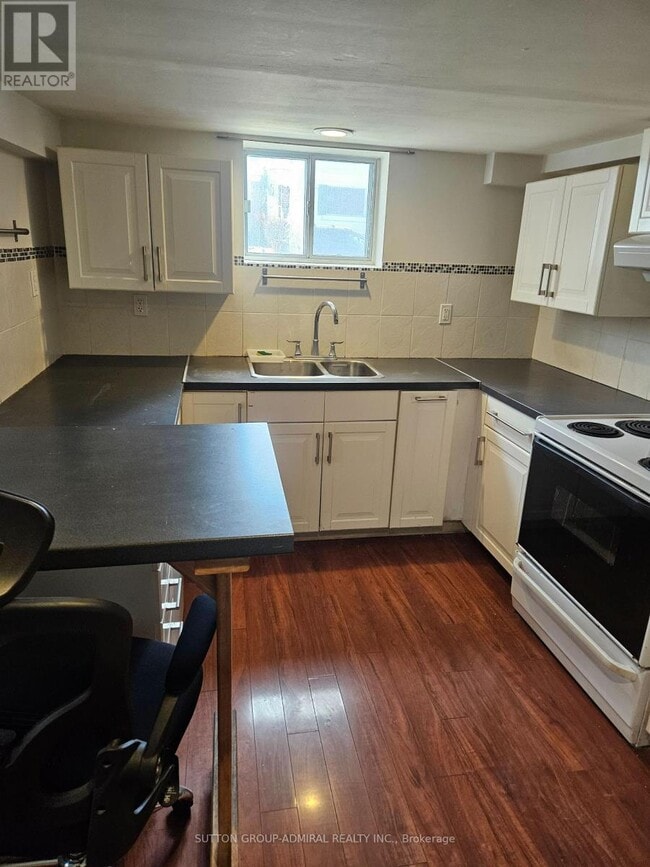 Photo - 32 Belgravia Ave