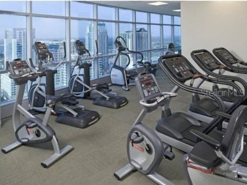 Photo - 111 E Washington St