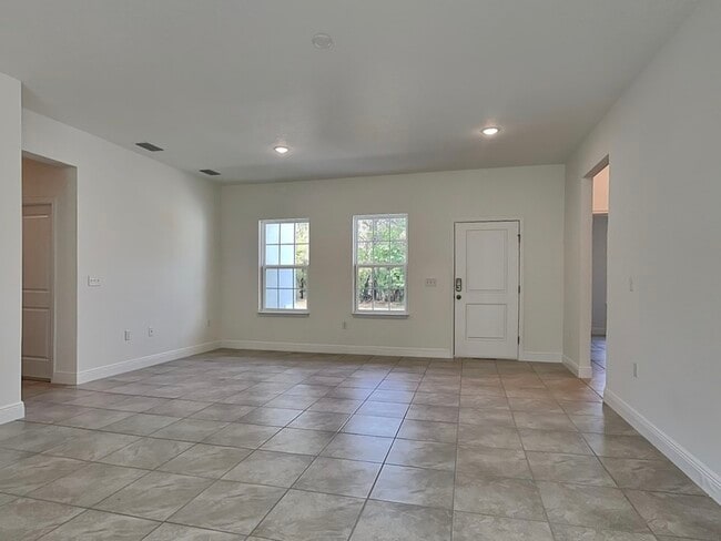 560 Marion Oaks Blvd