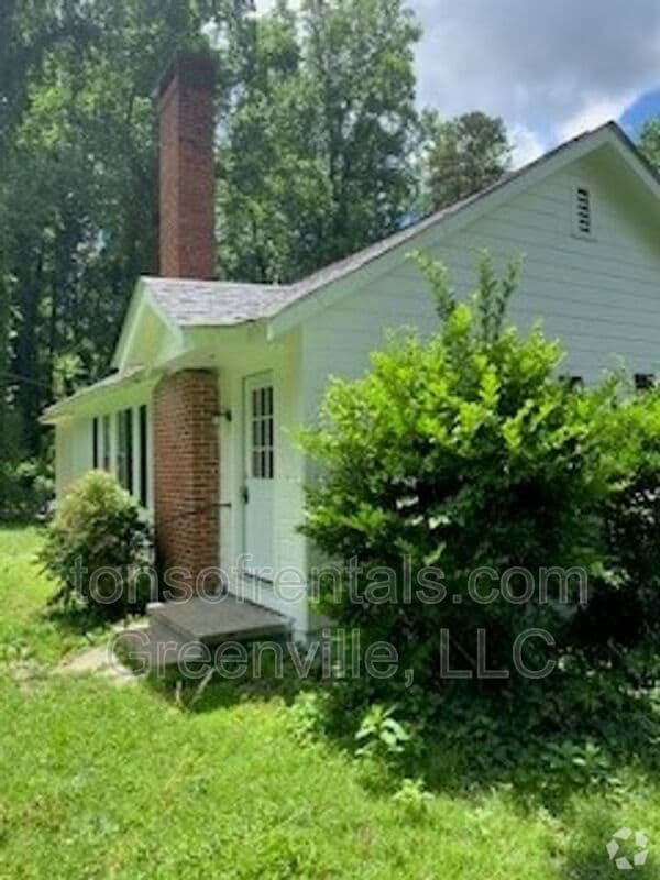 Building Photo - 8863 Warren H Abernathy Hwy Rental