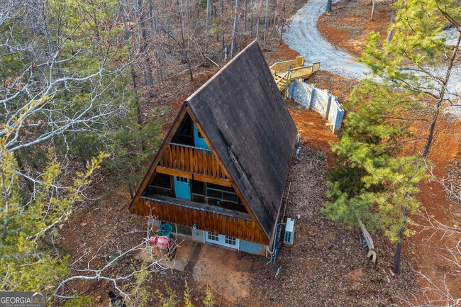 Photo - 290 Beaver Lodge Rd