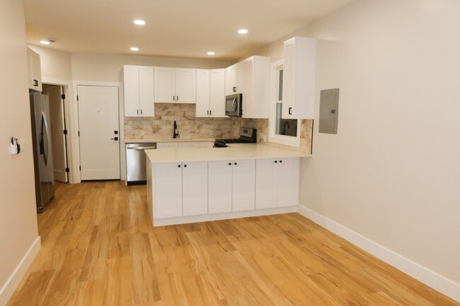 Photo - 116 Van Riper Ave Unit Apt 3