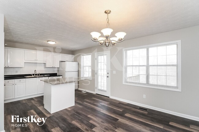 Photo - 142 N Springs Dr