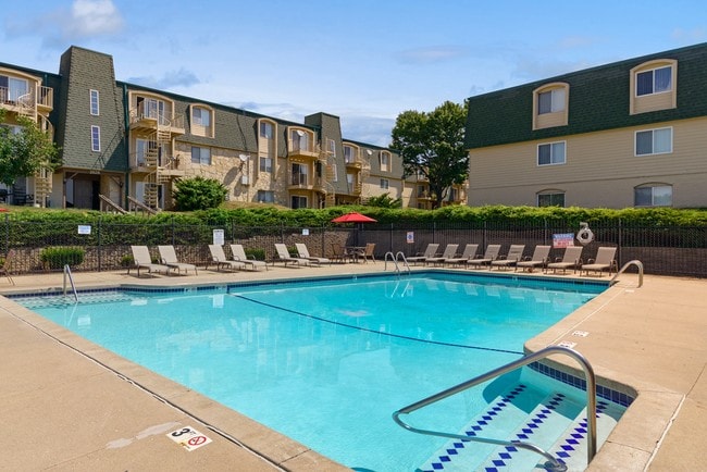 Building Photo - Sherwood Glen Rental