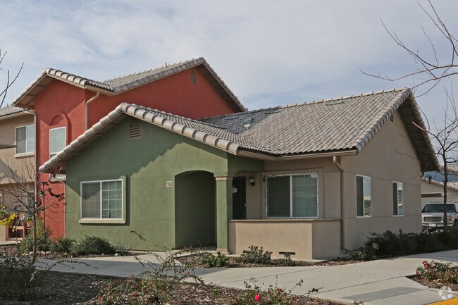 Goshen Village II - Goshen Village II Apartments