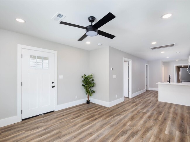 Photo - Stunner in the Nations.