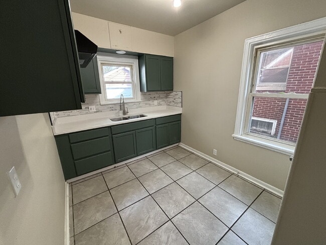 Photo - Charming 4-bed Home in Gary