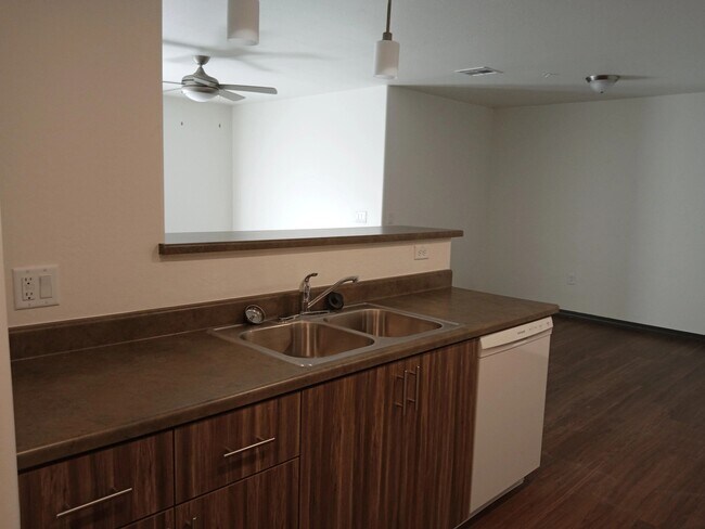 Photo - Norton Circle Apartments