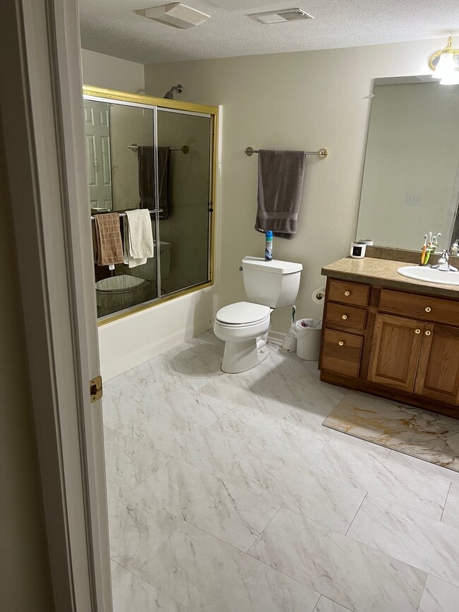 Photo - 3548 Oakmont Dr Unit 3548 Oakmont Dr.