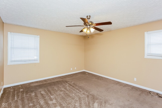 Photo - 3735 Crickwood Dr