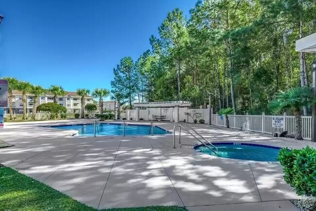 Building Photo - 242 Sun Colony Blvd Unit 305 Rental
