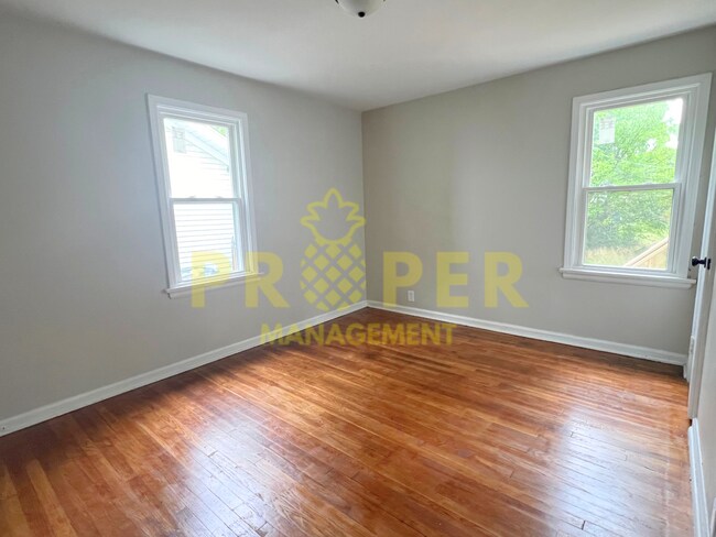 Photo - 2310 Emerson Ave Unit A