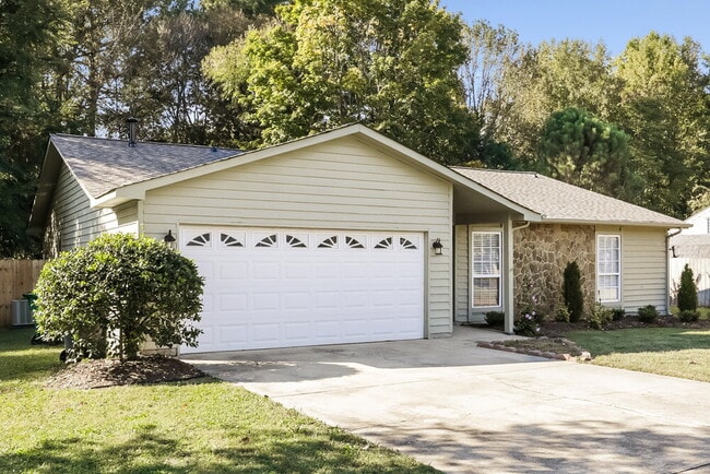 Photo - 6502 Woodthrush Dr