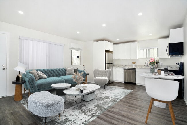 Photo - Zelzah Apartments