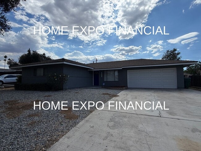 Photo - 2840 McKinley St