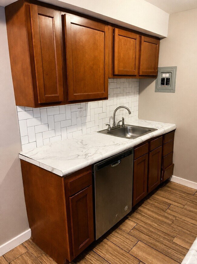 Photo - 1201 Franklin Ave Unit 3