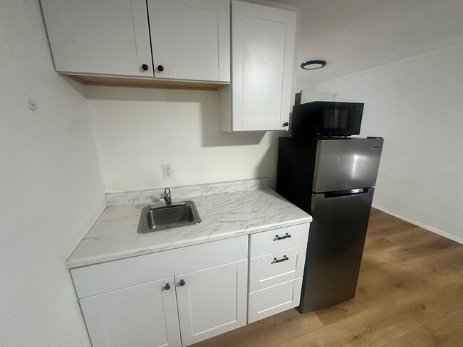 310 W Hopi Dr Unit 215