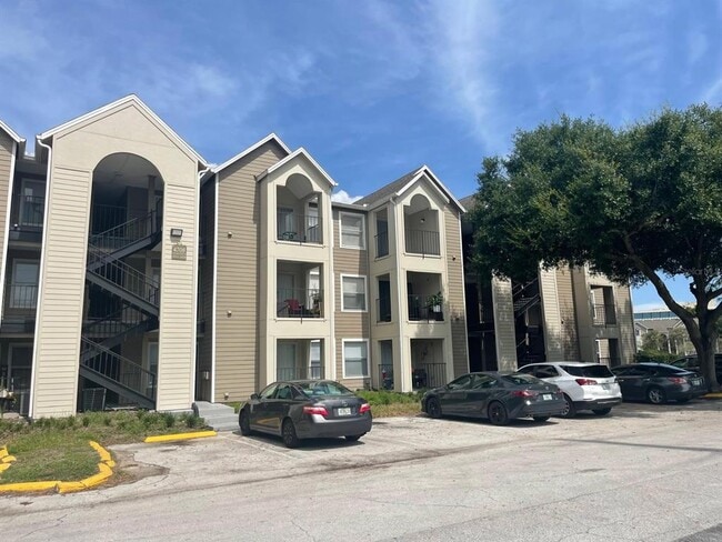 Building Photo - 4708 Walden Cir Unit 1835