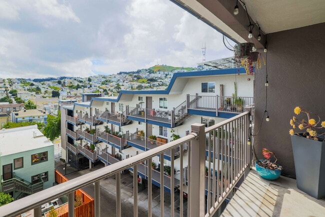 Photo - 4096 17th St