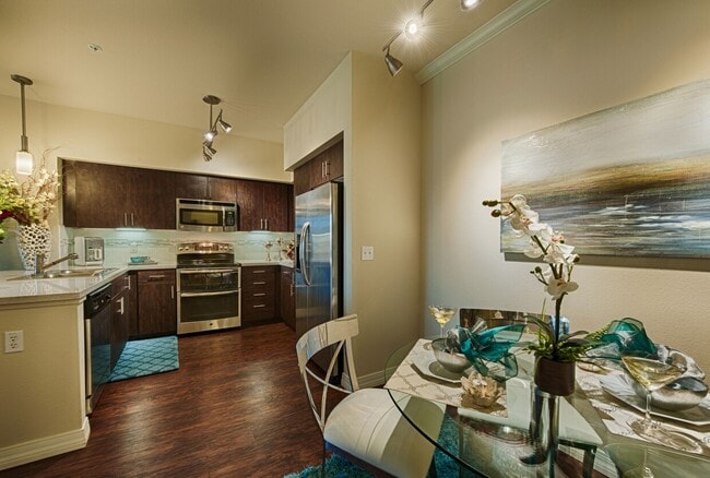 One North Scottsdale Apartments