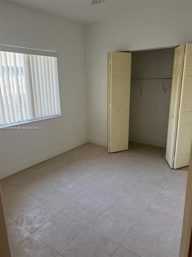 Photo - 2637 NW 9th Ct