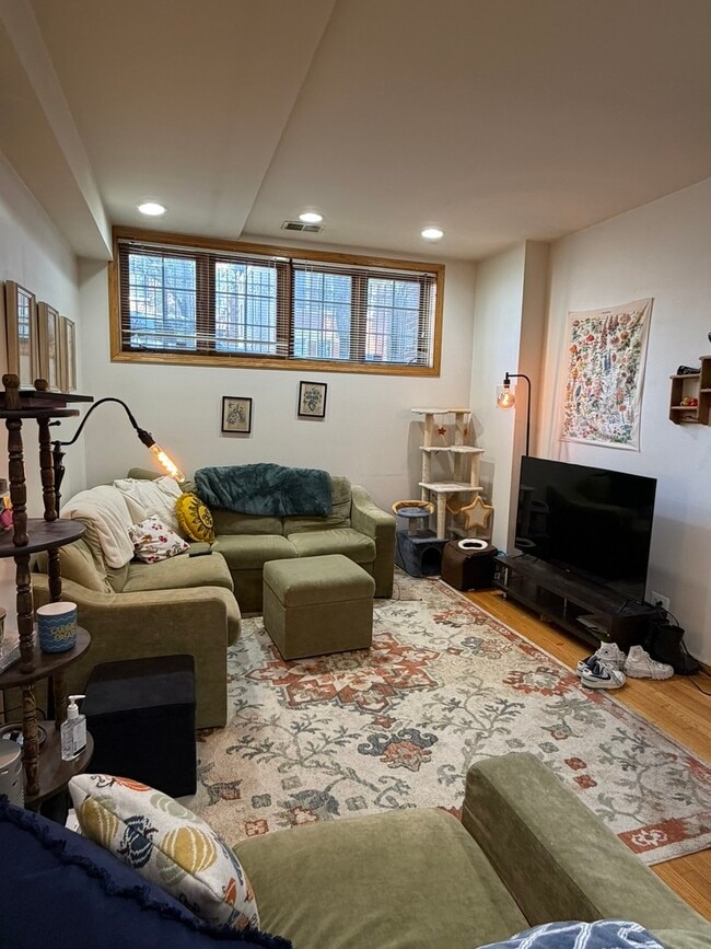 Photo - 1543 W Thomas St Unit G