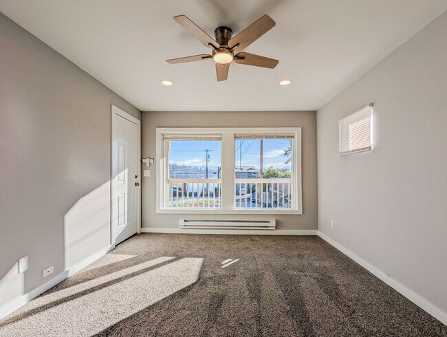 Photo - 2008 Vernon Rd Unit B