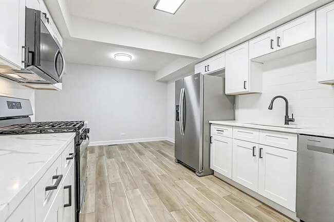 Photo - 8 Wildwood Ln