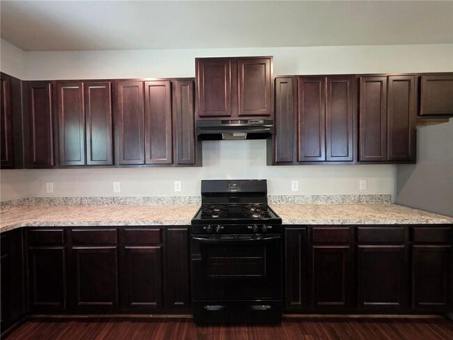 Photo - 85 Pointe Pl