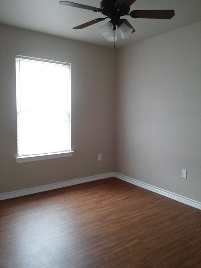 Photo - 4 bedroom 2 bath