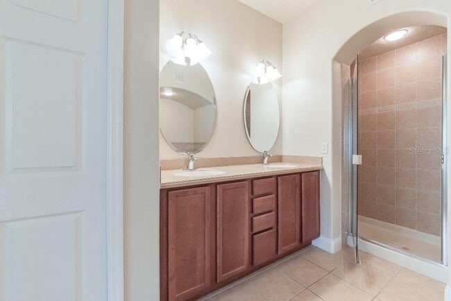 Photo - 1733 Prospect Ave