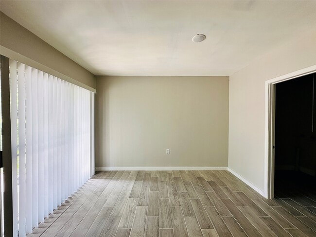 Photo - 7621 Sundown Dr