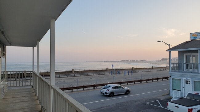 449 Ocean Blvd Unit 214