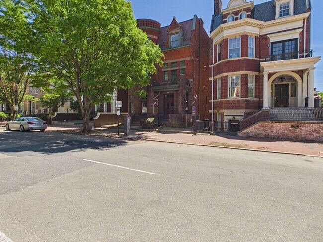 Photo - 7 E Franklin St Unidad 7