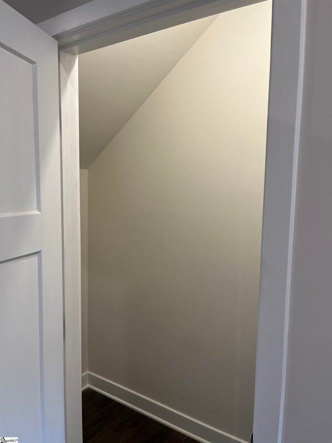 Photo - 505 Preakness Run