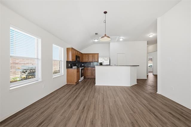 Photo - 518 Niagara Falls Dr