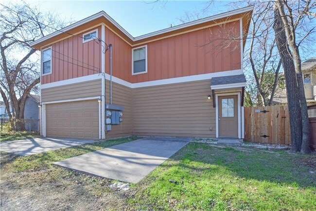 Building Photo - 5405 Avenue H Unit B