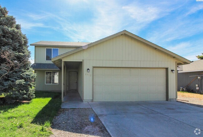 Building Photo - 4 Bed/2.5 Bath West Pasco Home