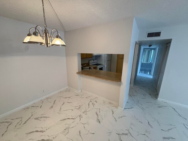 Photo - 1111 Green Pine Blvd Unit Apt H1