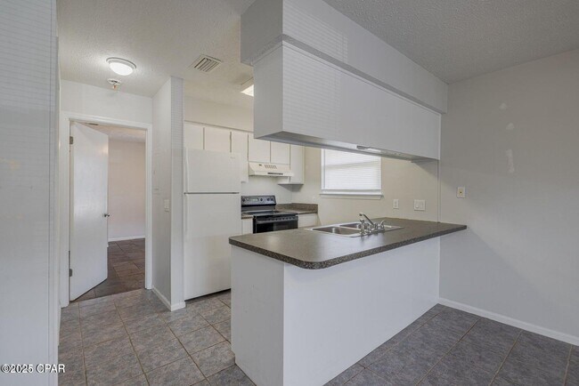 Photo - 7813 N Lagoon Dr Unit 4H