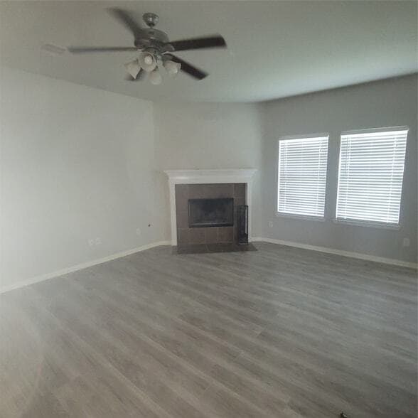 Building Photo - 306 Edgewater Park Dr Rental