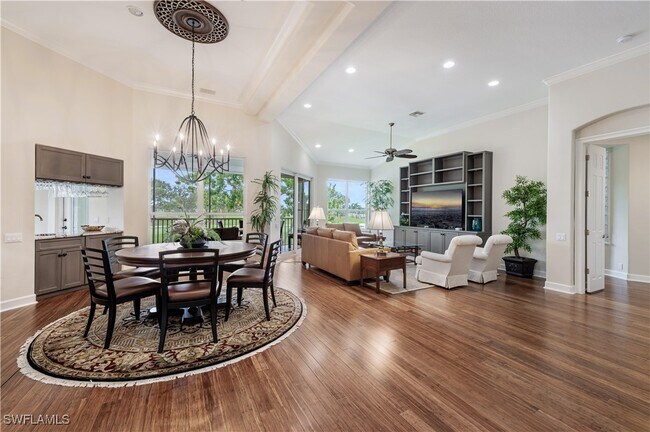 Photo - 3019 Lancaster Dr Unit 2