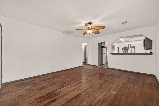 Photo - 1110 11th St